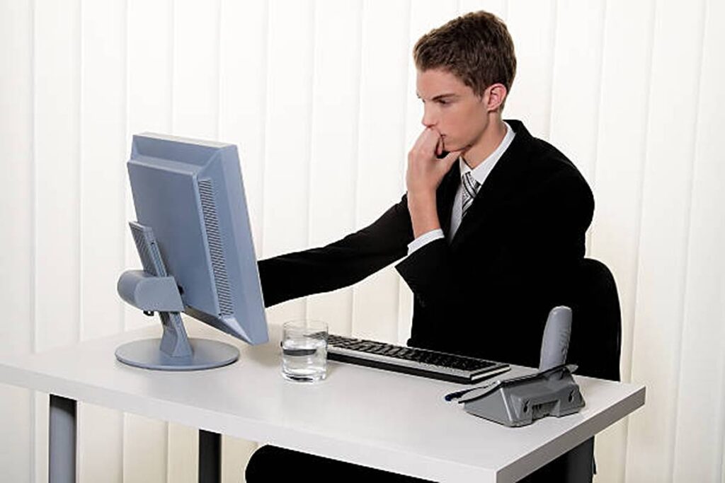 5 Tips For Starting A Business Students Association