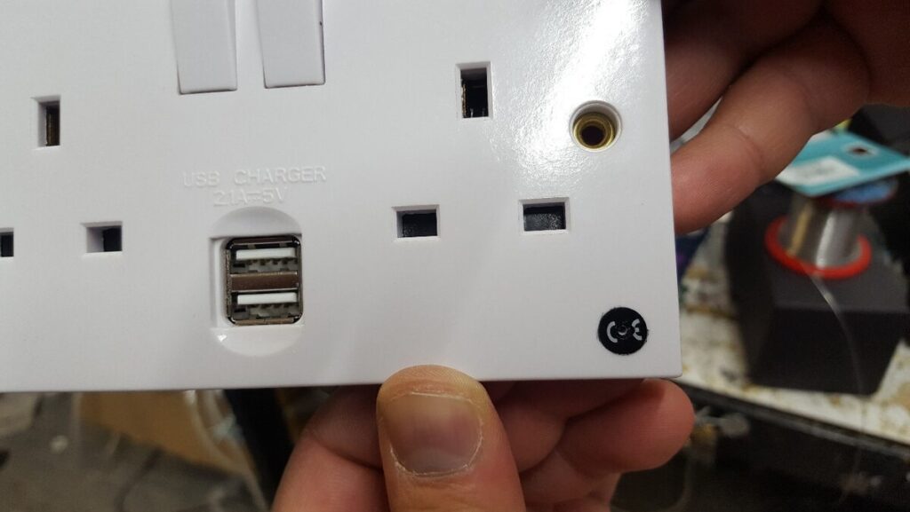 wall outlet camera