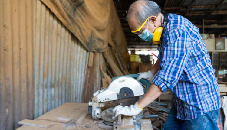 Vital Masks for Safe Woodworking Practices