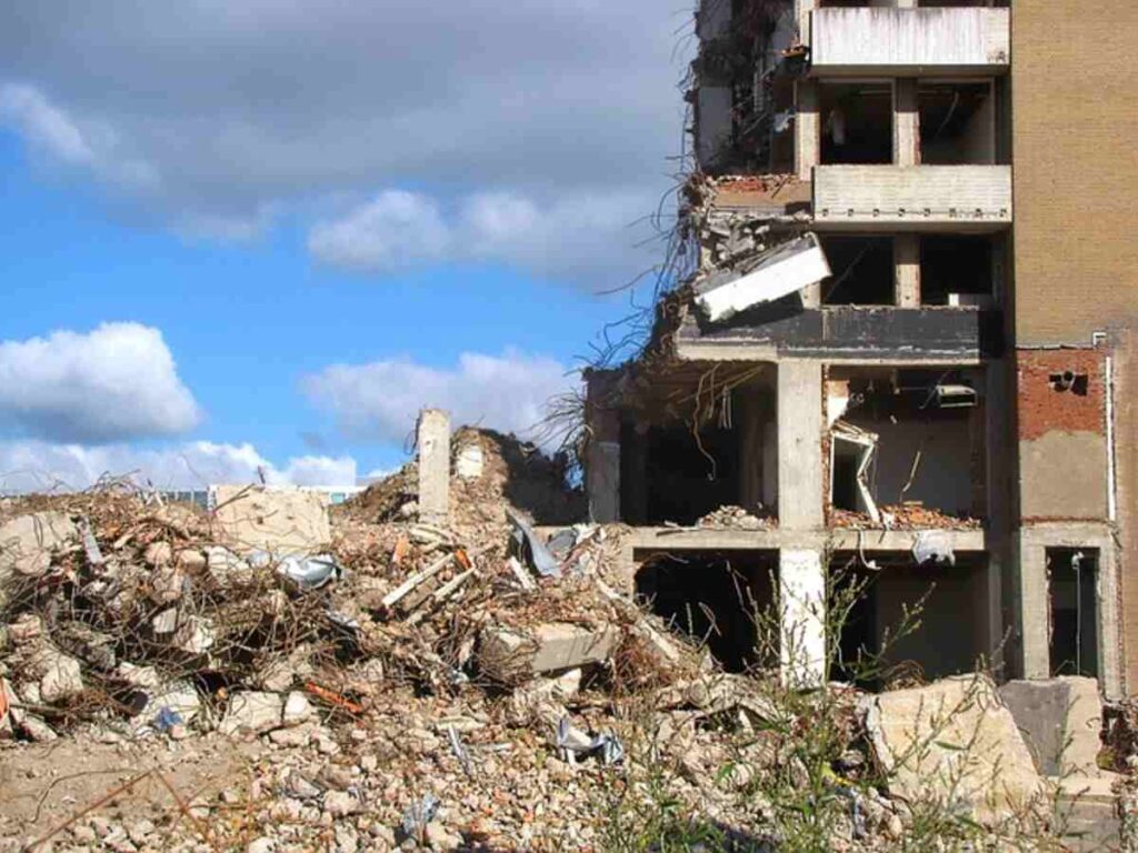 Finding Reliable Demolition Services in Your Area